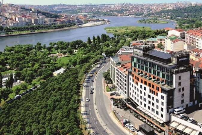 Movenpick Hotel Istanbul Goldenhorn Airport Transfer